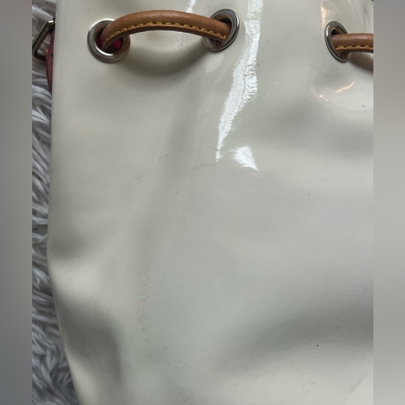 Dooney & Bourke Bucket Purse - Picture 6 of 13